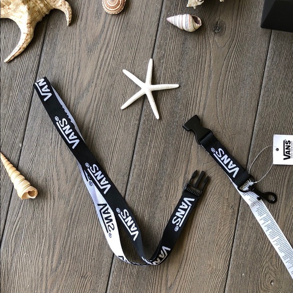 🔥FREE🔥 with large bundle - Picture 4 of 4